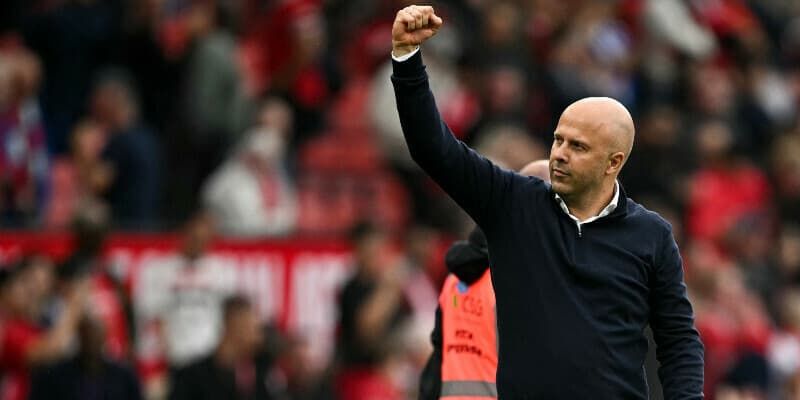 Ông gặt hái nhiều thành công với Feyenoord