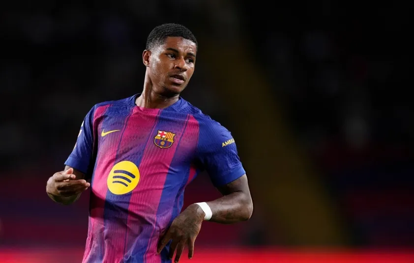 Rashford buộc phải giảm lương nếu muốn gắn bó lâu dài với Barcelona
